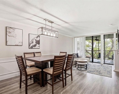 2424 W Tampa Bay Boulevard - Photo Thumbnail 7