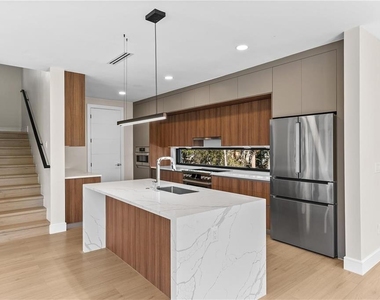 506 Federal Street - Photo Thumbnail 1