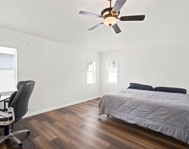 13475 Teaberry Lane - Photo Thumbnail 23