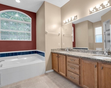1510 Morning Rose Place - Photo Thumbnail 29