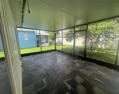 13104 Barth Place - Photo Thumbnail 15