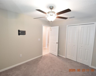 13021 Meadow Pond Place - Photo Thumbnail 36