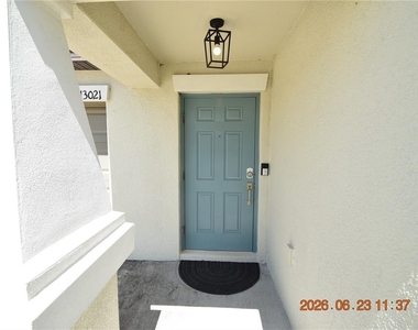 13021 Meadow Pond Place - Photo Thumbnail 2