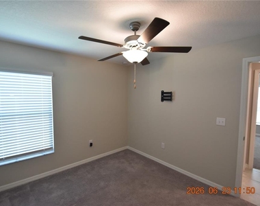 13021 Meadow Pond Place - Photo Thumbnail 35