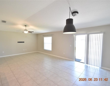 13021 Meadow Pond Place - Photo Thumbnail 13