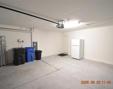 13021 Meadow Pond Place - Photo Thumbnail 10