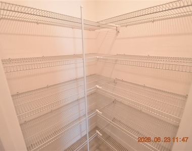 13021 Meadow Pond Place - Photo Thumbnail 27