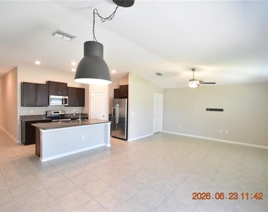 13021 Meadow Pond Place - Photo Thumbnail 16