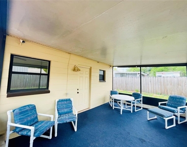 7310 Filbert Lane - Photo Thumbnail 16