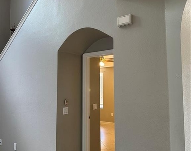 18006 Birdwater Drive - Photo Thumbnail 10