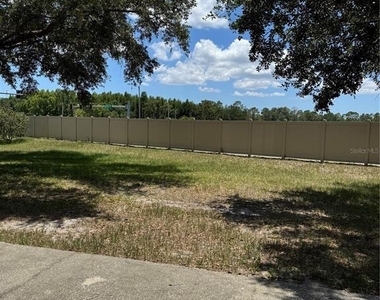 18006 Birdwater Drive - Photo Thumbnail 19