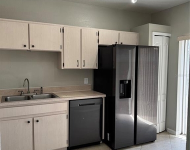 18006 Birdwater Drive - Photo Thumbnail 13