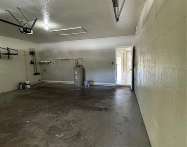 18006 Birdwater Drive - Photo Thumbnail 60