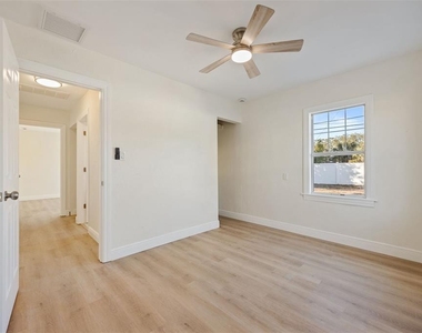 3821 6th Avenue N - Photo Thumbnail 15