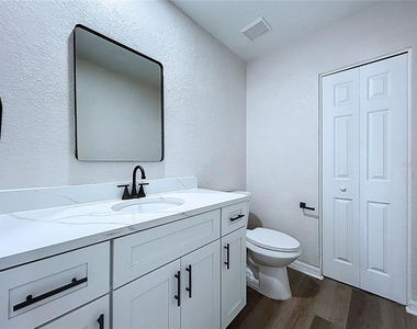 2881 Hammock Drive - Photo Thumbnail 79