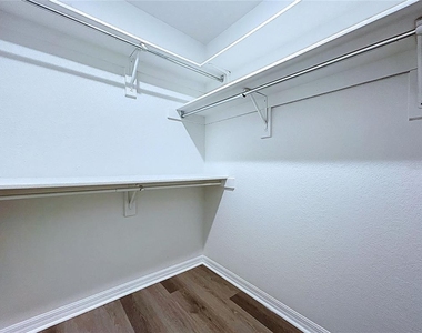 2881 Hammock Drive - Photo Thumbnail 53