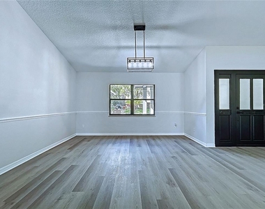 2881 Hammock Drive - Photo Thumbnail 19