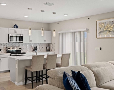 7512 Wallflower Trail - Photo Thumbnail 16