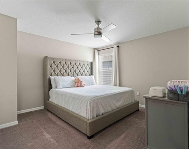 7512 Wallflower Trail - Photo Thumbnail 37