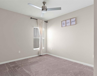 7512 Wallflower Trail - Photo Thumbnail 22