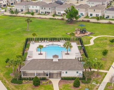 7512 Wallflower Trail - Photo Thumbnail 2