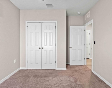 7512 Wallflower Trail - Photo Thumbnail 23