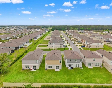 7512 Wallflower Trail - Photo Thumbnail 44