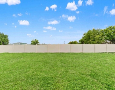 7512 Wallflower Trail - Photo Thumbnail 3