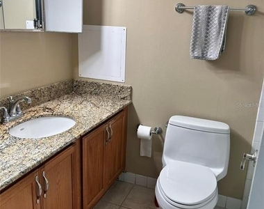 868 Bayway Boulevard - Photo Thumbnail 8