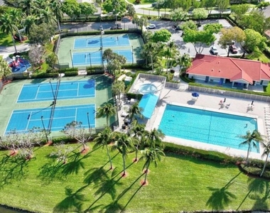 6711 Green Island Circle - Photo Thumbnail 23