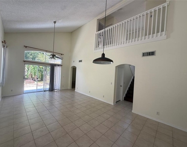 6711 Green Island Circle - Photo Thumbnail 1