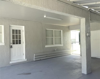 1515 32nd Street Nw - Photo Thumbnail 4