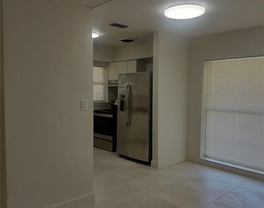 1515 32nd Street Nw - Photo Thumbnail 11