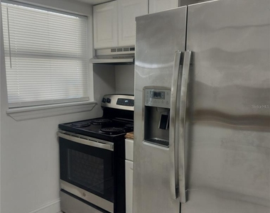 1515 32nd Street Nw - Photo Thumbnail 14