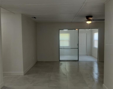 1515 32nd Street Nw - Photo Thumbnail 8