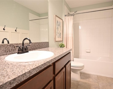 10509 Carloway Hills Drive - Photo Thumbnail 23