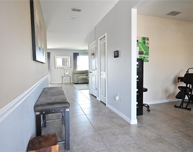 10509 Carloway Hills Drive - Photo Thumbnail 5