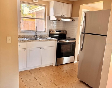 5401 Pasadena Drive - Photo Thumbnail 5