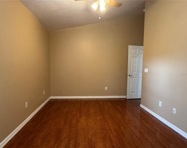 10207 Quails Landing Avenue - Photo Thumbnail 38