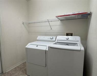 10207 Quails Landing Avenue - Photo Thumbnail 44