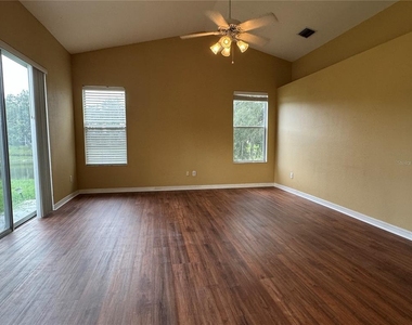 10207 Quails Landing Avenue - Photo Thumbnail 23