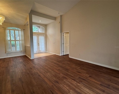 10207 Quails Landing Avenue - Photo Thumbnail 3
