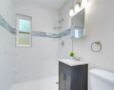 190 73rd Avenue - Photo Thumbnail 8