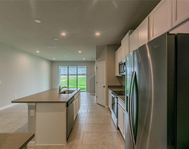 19309 Blue Pond Drive - Photo Thumbnail 5