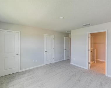 19309 Blue Pond Drive - Photo Thumbnail 17