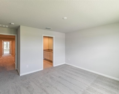 19309 Blue Pond Drive - Photo Thumbnail 18