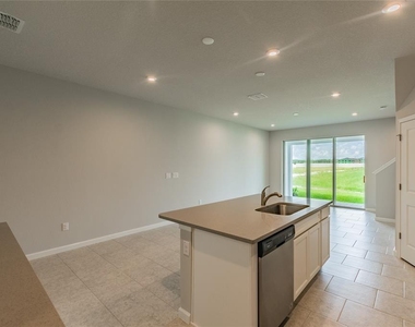 19309 Blue Pond Drive - Photo Thumbnail 6