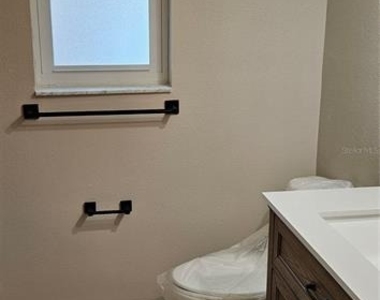 3186 Bentley Drive - Photo Thumbnail 3