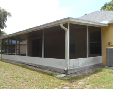 30709 Lanesborough Circle - Photo Thumbnail 26