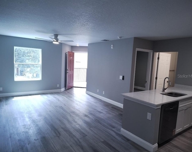 3024 Parkway Boulevard - Photo Thumbnail 1